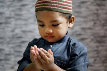 Latih Puasa Sejak Dini, Ini 10 Tips Memudahkan Puasa Anak yang Bisa Anda Coba